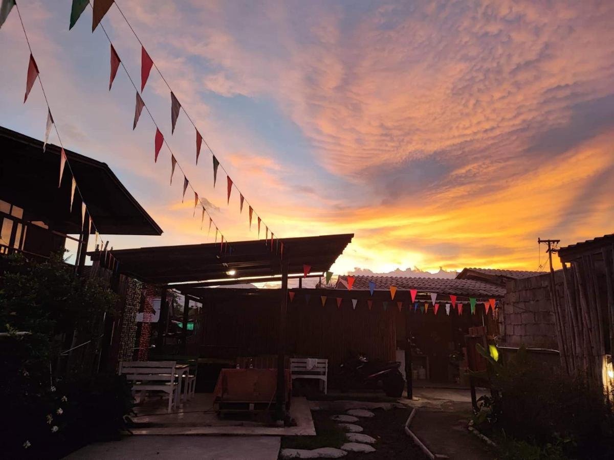 Topp Paiway Hostel 외부 사진