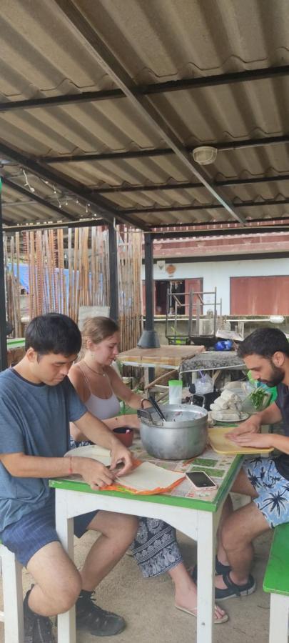 Topp Paiway Hostel 외부 사진